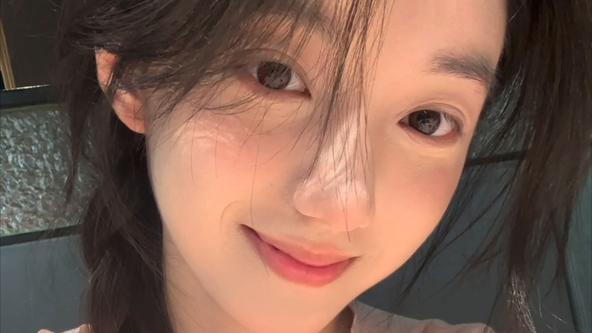 山东青岛：“微醺巴士”开拓文旅消费新场景